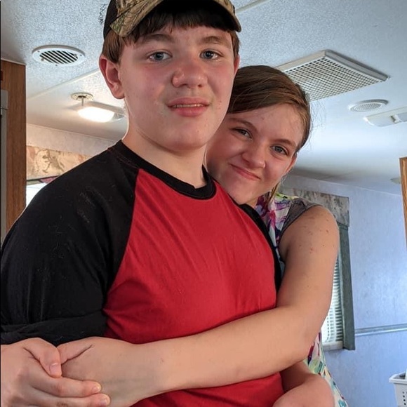 Meet your Posher, Amy - Picture 2 of 3